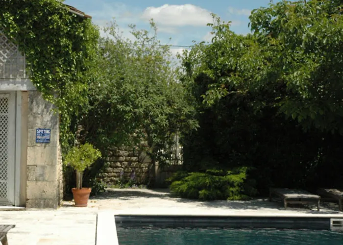 Bed and Breakfast Domaine de Rennebourg à Saint Denis Du Pin