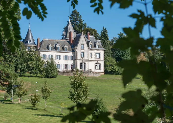 Chateau De Saint-Antoine