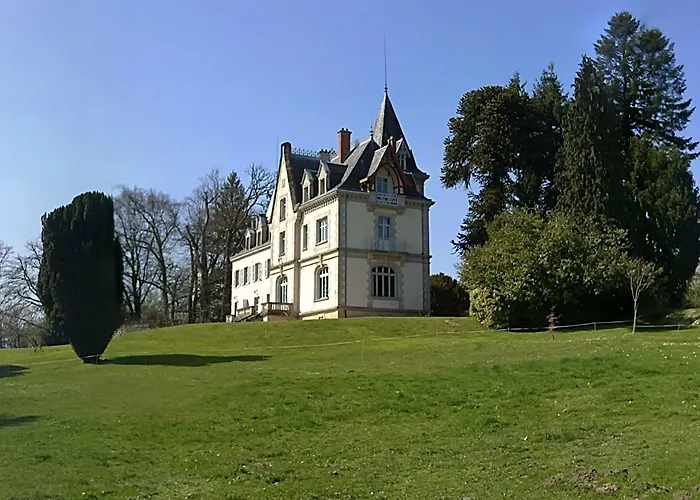 Chateau De Saint-Antoine