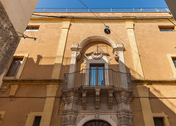 Palazzo De Luca By Apulia Hospitality Bed & Breakfast Fasano