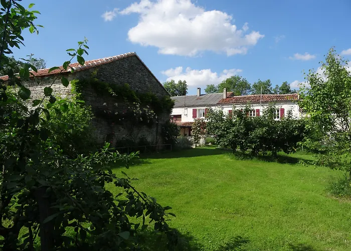 La Fontenelle Chambres d'Hôtes Sainte-Severe