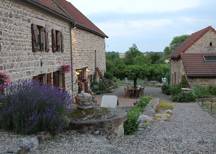 La Belle Ame Bed and Breakfast Saint-Priest-des-Champs