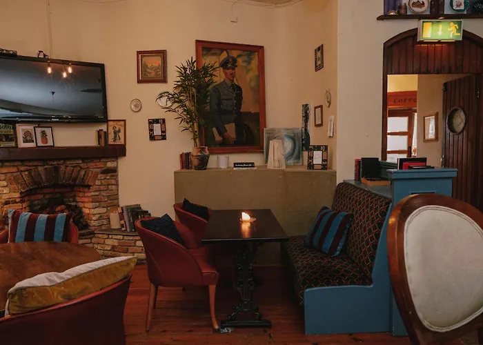 Alcock & Brown Hotel