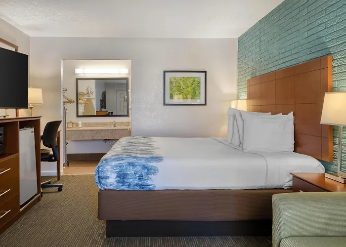 Best Western Hendersonville Inn