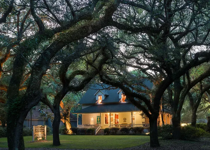 Magnolia Springs Bed And Breakfast