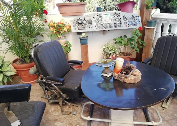 Mariana'S Petit Hotel