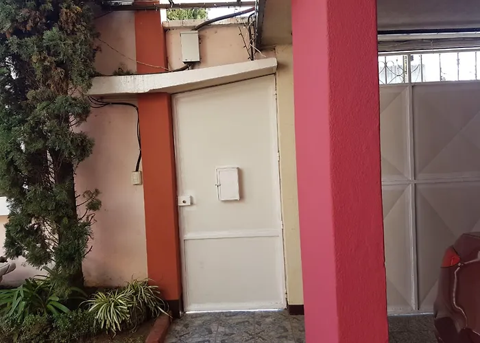 Mariana'S Petit Hotel