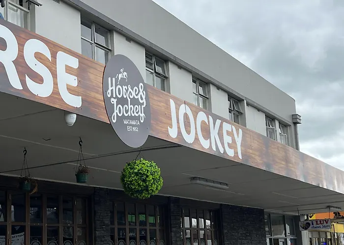 Horse And Jockey Inn