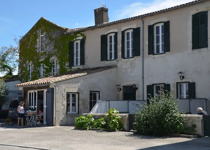 Le Mole Bed & Breakfast La Flotte