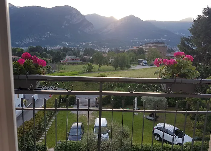 Bed and Breakfast Ai Due Vecchi Ulivi Garlate