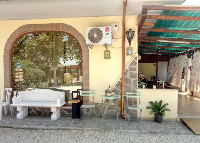Bed and Breakfast casadolcecasalatina