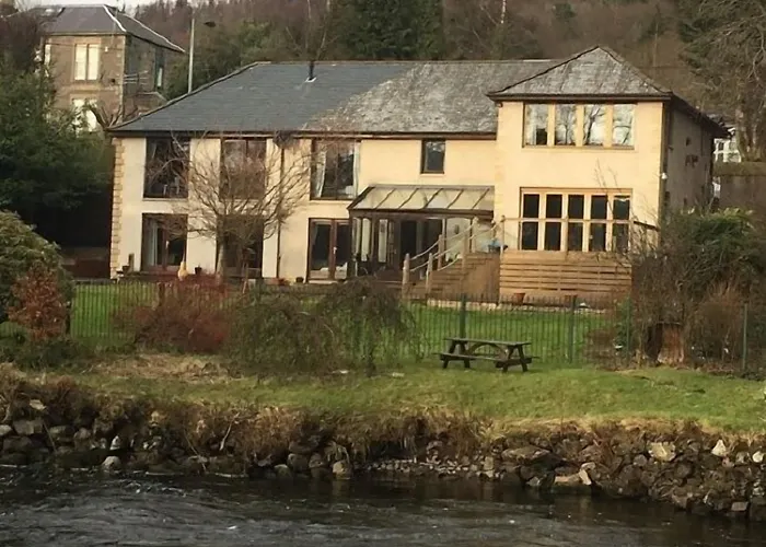 Riverside House Callander