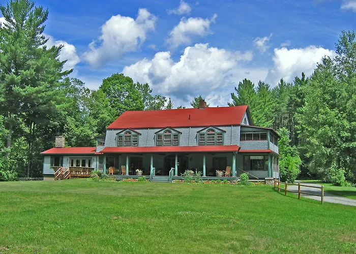 Trails End Inn