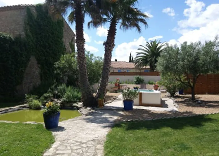 Bed and Breakfast Au jardin d'Amphora à Ginestas