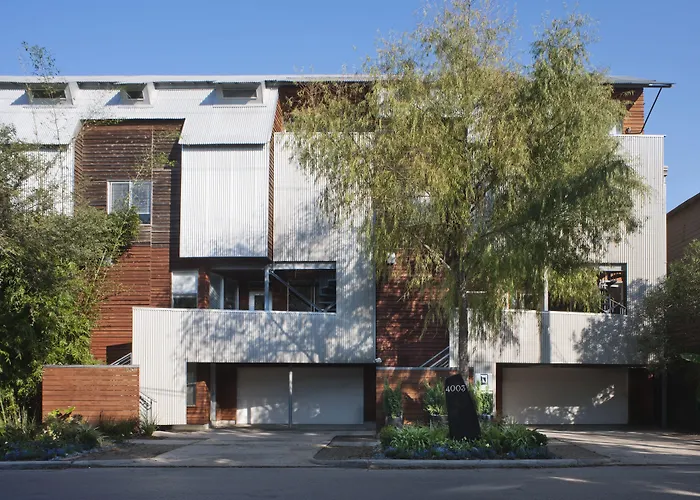 Modern B & B