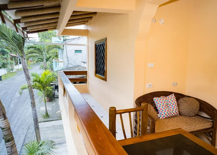 La Casa Naranja Hostal Olón