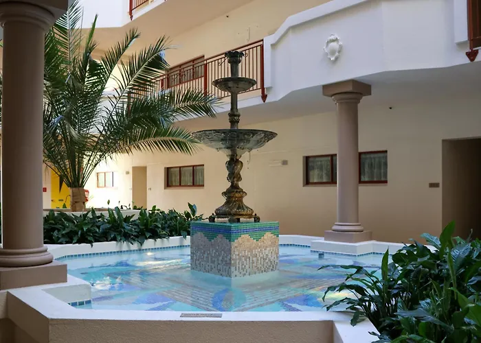 Fino Hotel & Suites
