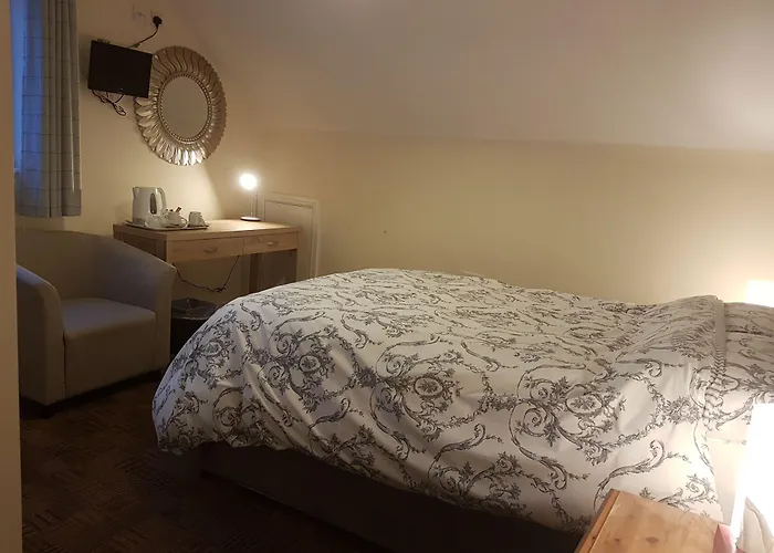 Aaron Lodge Guest House Leicester