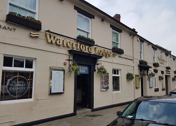 Waterford Lodge Hotel