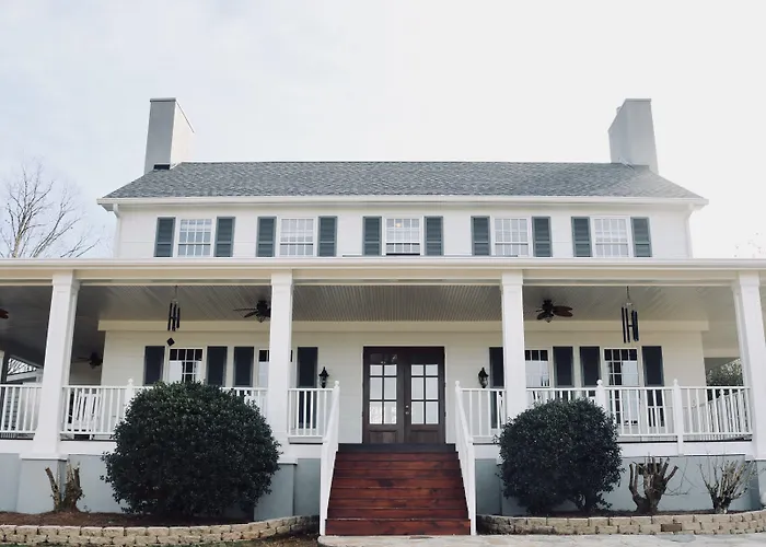 Dahlonega Resort And Vineyard