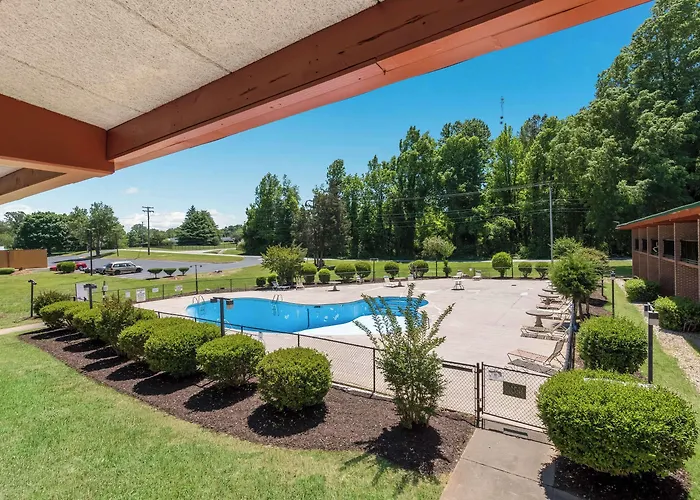 Econo Lodge High Point - Archdale