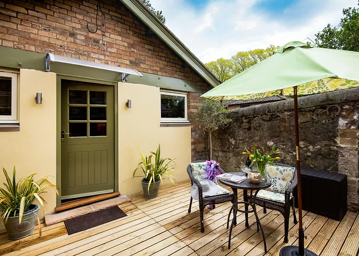 Coach House B & B