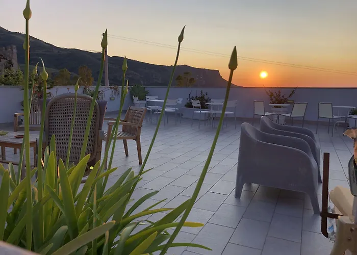 Casale Belvedere vista mare Valderice
