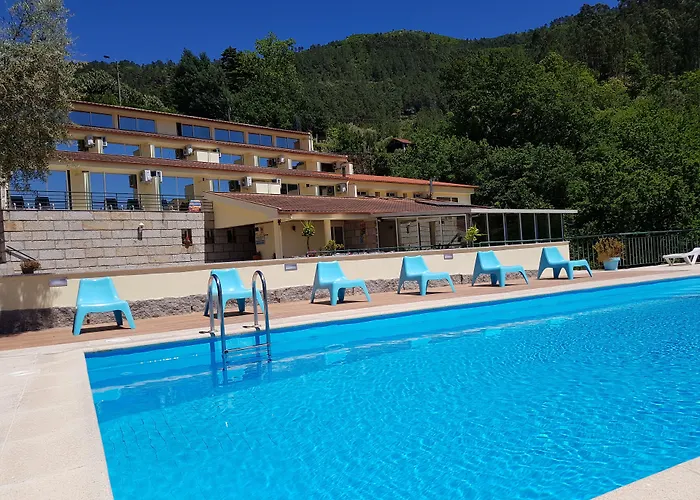 Hotel Lagoa Azul Do Geres