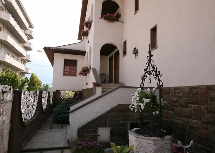 La Villa