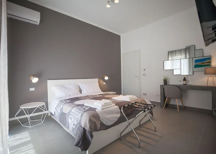 Prometeo Rooms