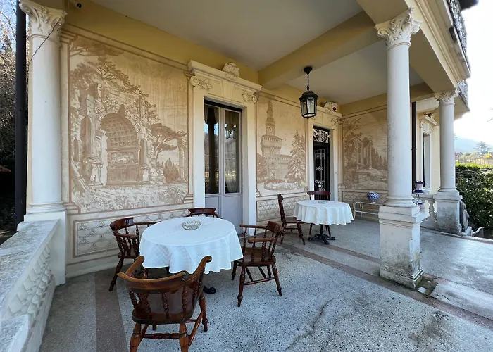 La Villa del Lago