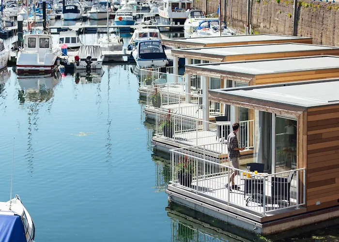 Ty Milford Waterfront