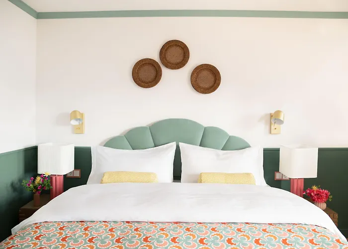 Villa Alma - A Lakeside Boutique Hotel