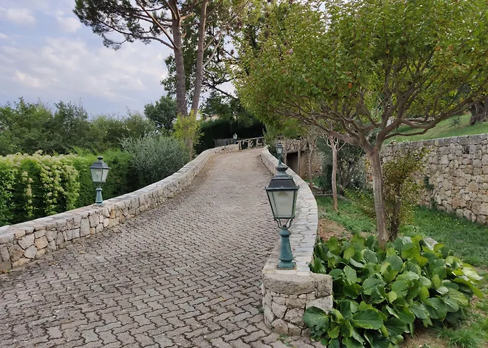 Loup Castel Boutique Hotel B&B Le Bar-sur-Loup