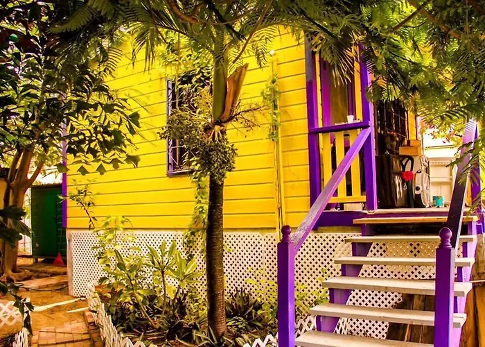Yocamatsu Bed & Breakfast Caye Caulker