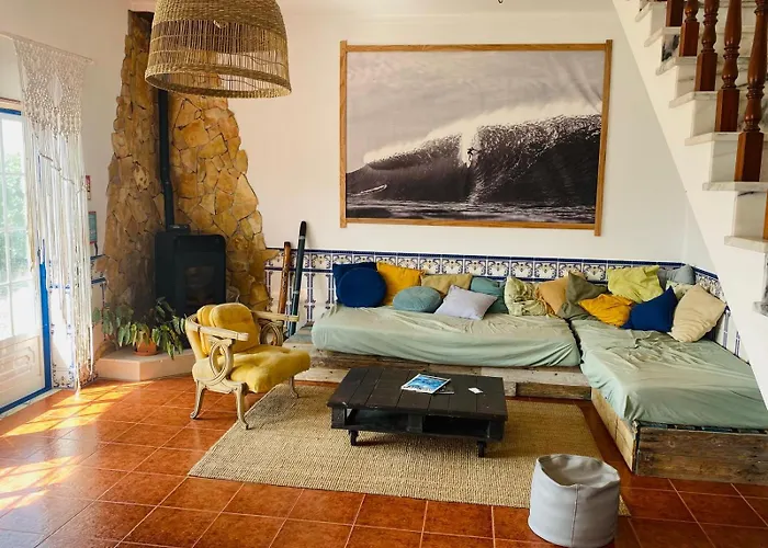 Bed and Breakfast Santa Cruz Surf House By Stoke Travel A dos Cunhados