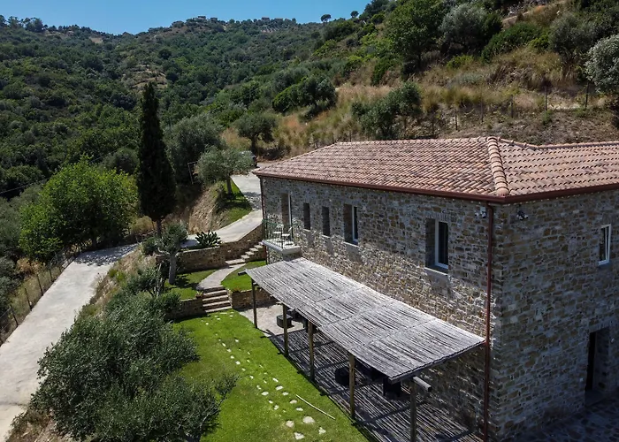 Country House L'antica pietra Perdifumo