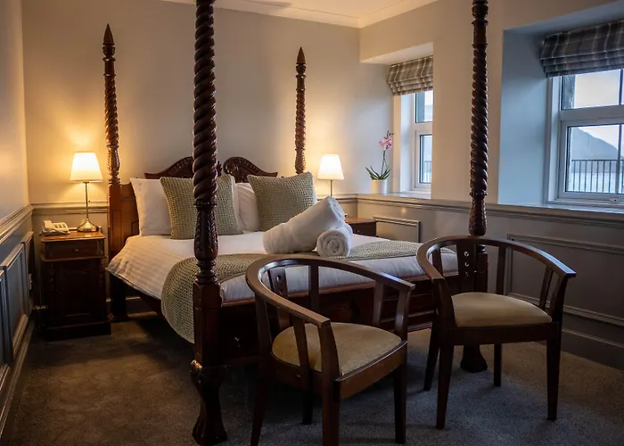 The Rosedale Hotel