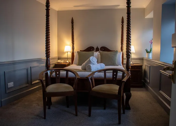 The Rosedale Hotel