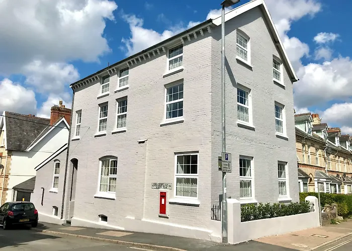 No 22 B&B