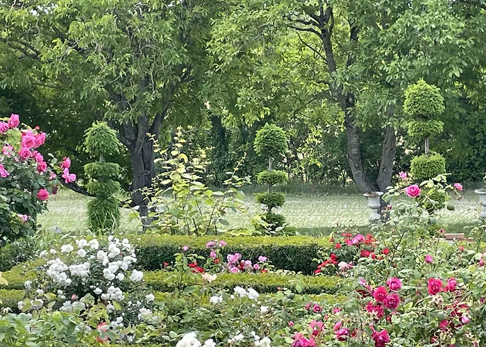 Les Jardins Haute Couture Huismes