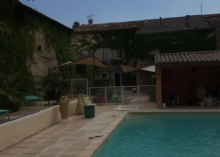 Bed and Breakfast Le Cheval Blanc à La Bastide-des-Jourdans