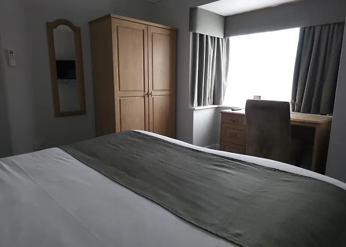 Lion Hotel