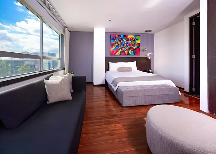 One Sixteen Hotel