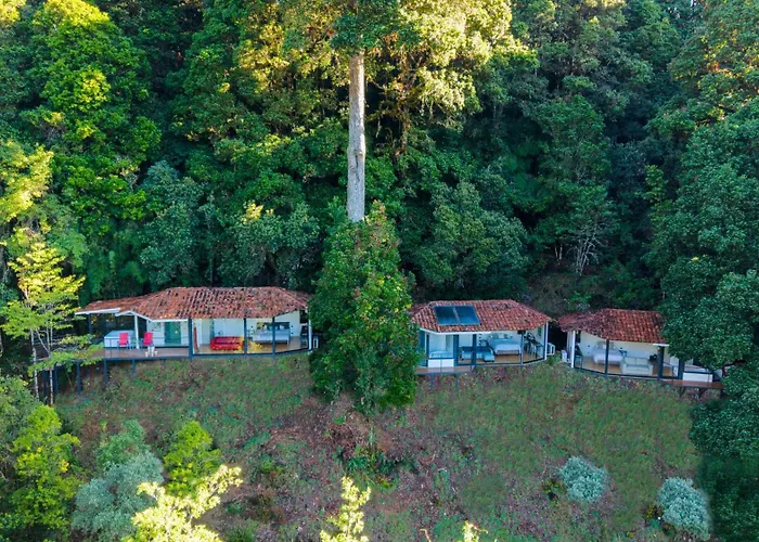 Dantica Cloud Forest Lodge