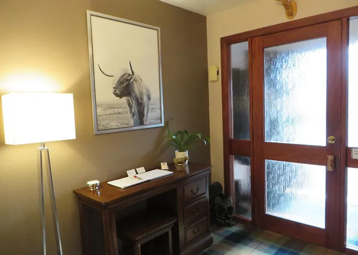 Eriskay Guest House And Glamping