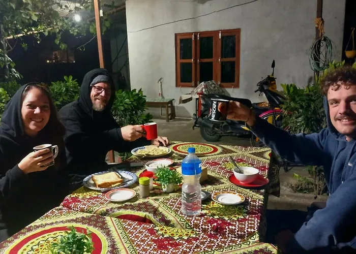 Tiger Corner Inn Homestay Sauraha