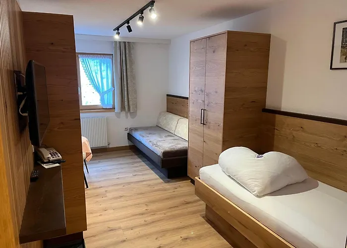 Hotel Garni Tyola Ischgl