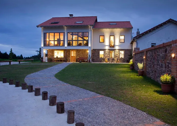 Casona Canto Llano
