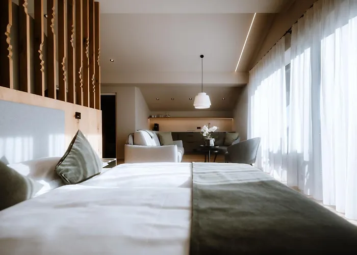 Stricker Aparthotel Tirolo